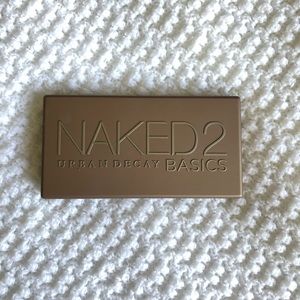 Urban Decay Naked Basics 2 Eyeshadow Palette